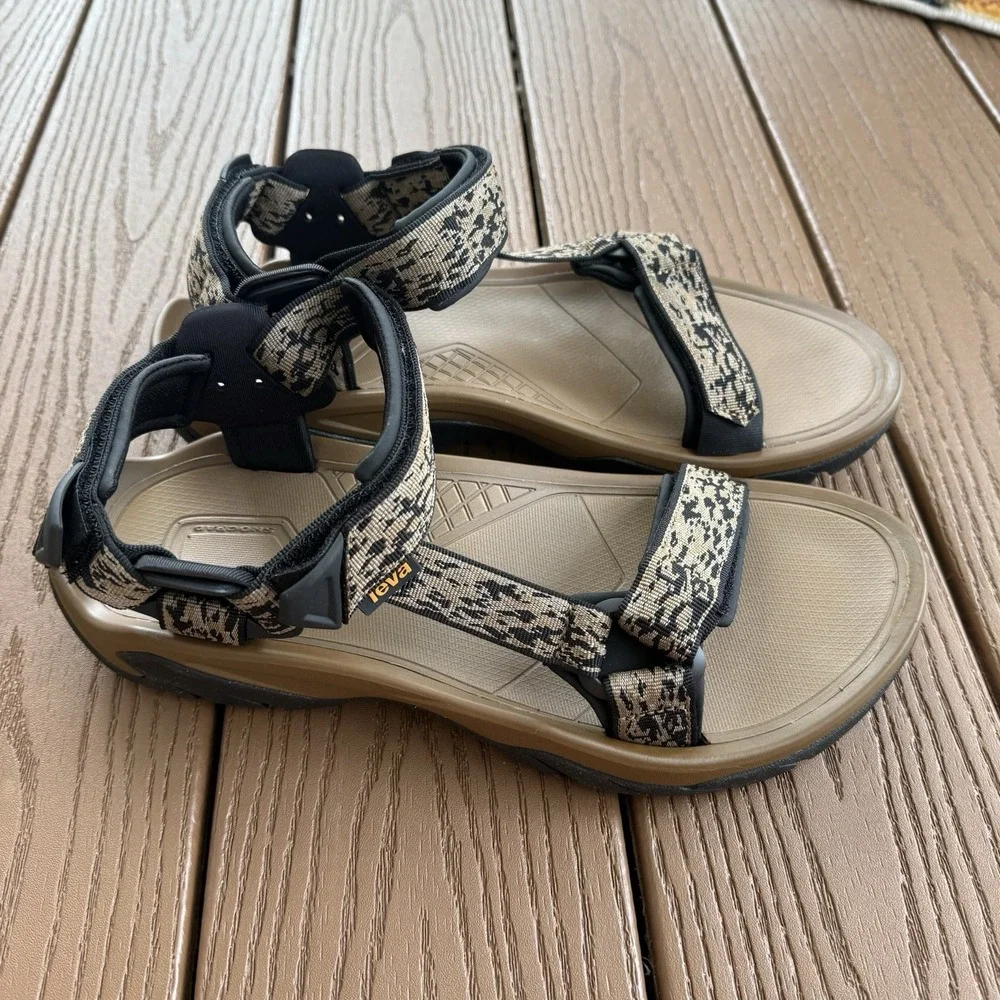 Teva Mens Terra Fi 5 Universal Sandals, Blend Breen  Size 11  #1102456 NEW